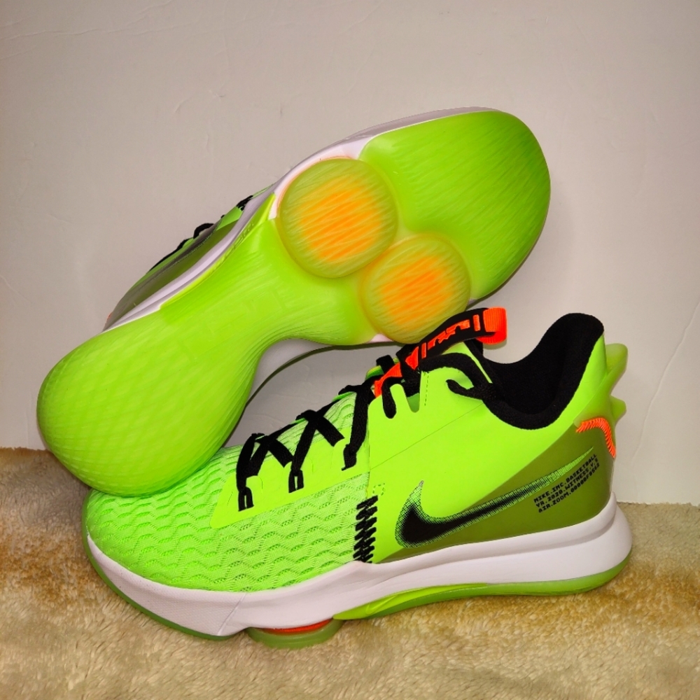 Nike Lebron Witness V Shoes "Grinch" Lime Glow Black CQ9380-300 Men’s 10